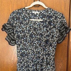 Max studio short sleeve floral dress